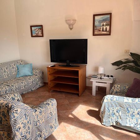 Apartamento 'Arriba' - Luminous Flat In The Middle Of Fuerteventura Tuineje Exterior photo